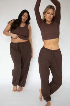 RESA Bodhi Sweatpants In Tobacco Shop