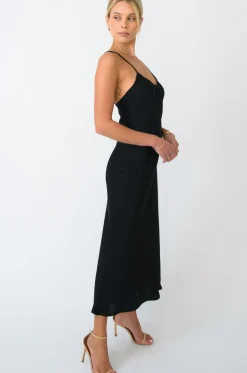 RESA Lily Slip In Black Store