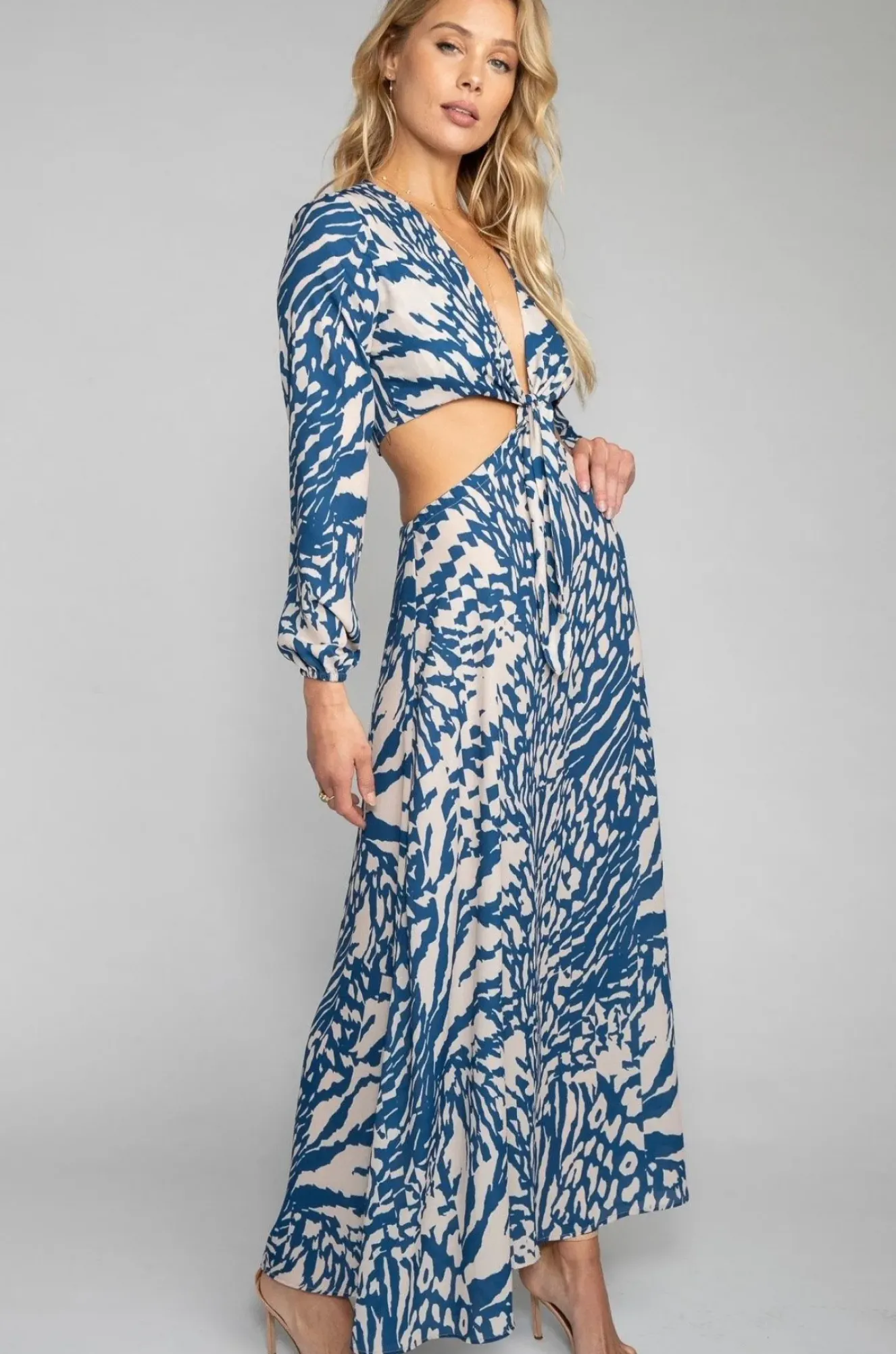 RESA Noelle Maxi Dress - Capri Blue & White Maxi Dress With Sleeves Discount